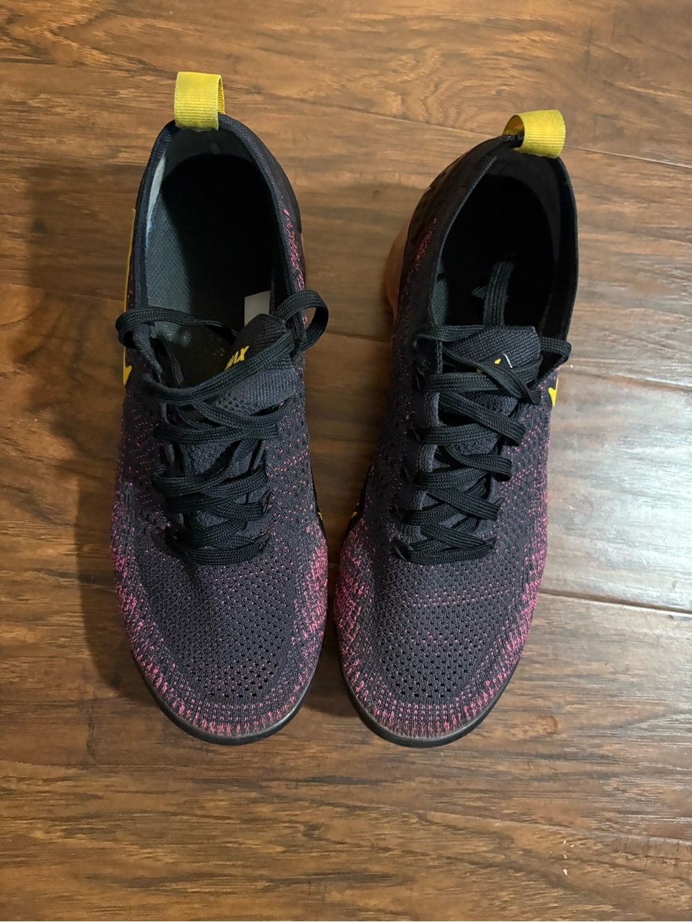 Nike Air Vapor Max Flyknit 2 Pink Blast Running Shoe Womens Size 10